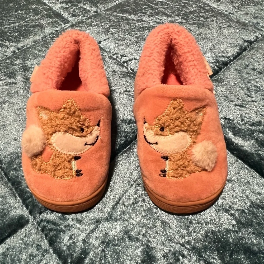 MARIO pink  baby girl slippers /size 16-17